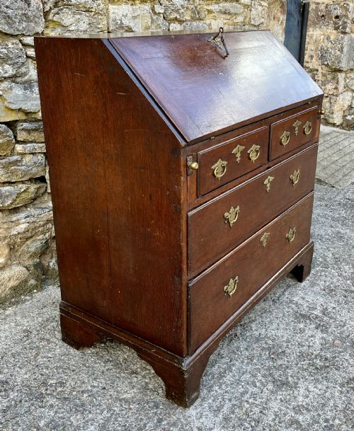 GEORGIAN OAK BUREAU - ADDITIONAL PHOTO 1