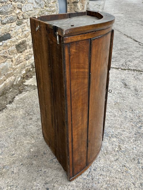 GEORGIAN MAHOGANY HANGING CORNER CUPBOARD - ADDITIONAL PHOTO 3
