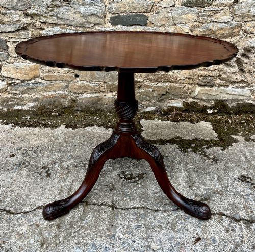 GEORGIAN MAHOGANY PIE CRUST TILT TOP TABLE - ADDITIONAL PHOTO 1