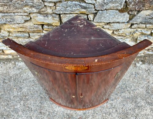GEORGIAN MAHOGANY INLAID BOW FRONT CORNER CUPBOARD - ADDITIONAL PHOTO 7