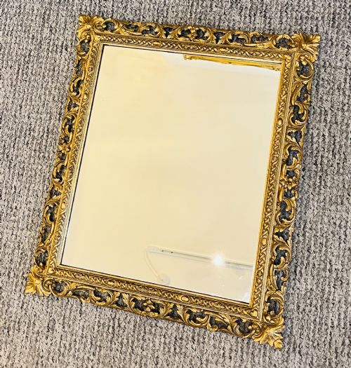 ANTIQUE GILTWOOD AND GESSO FLORENTINE STYLE MIRROR - ADDITIONAL PHOTO 1
