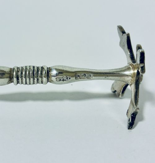 PAIR OF ANTIQUE SILVER KNIFE RESTS - ADDITIONAL PHOTO 5