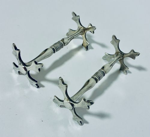 PAIR OF ANTIQUE SILVER KNIFE RESTS - ADDITIONAL PHOTO 7