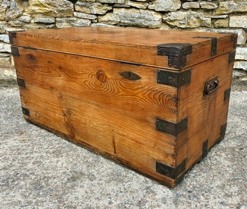 ANTIQUE PINE ZINC LINED CAMPAIGN TRUNK - ADDITIONAL PHOTO 7