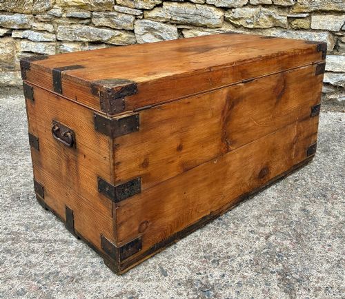 ANTIQUE PINE ZINC LINED CAMPAIGN TRUNK - ADDITIONAL PHOTO 9