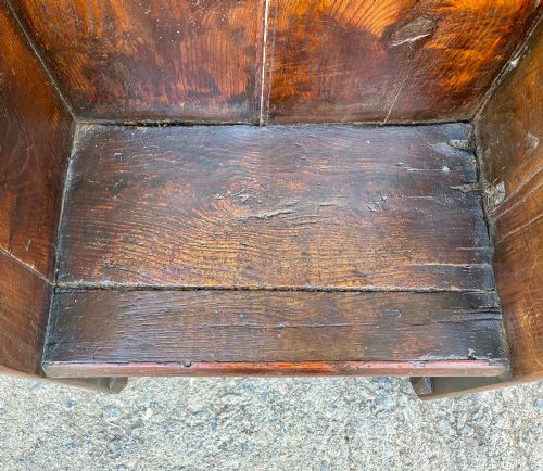 PRIMITIVE 18TH CENTURY LAMBING CHAIR - ADDITIONAL PHOTO 1