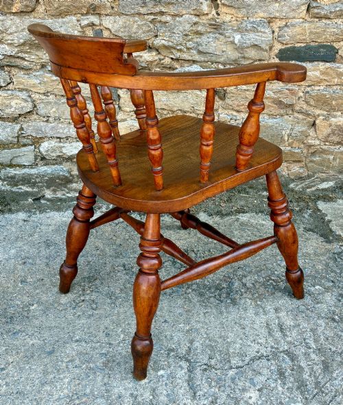 ANTIQUE ELM CAPTAINS CHAIR - ADDITIONAL PHOTO 7