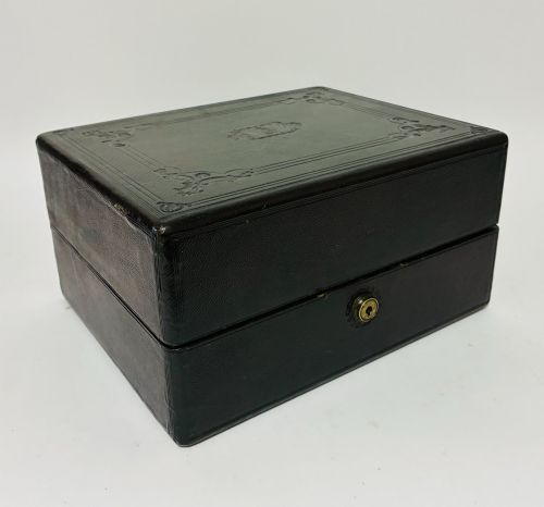 VICTORIAN LEATHER DRESSING CASE BY F WEST IN ORIGINAL LEATHER BOX - ADDITIONAL PHOTO 11