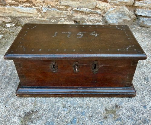 18TH CENTURY OAK STRONG BOX