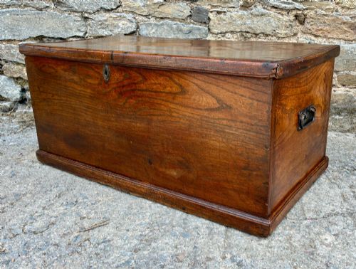 ANTIQUE ELM BLANKET BOX - ADDITIONAL PHOTO 7