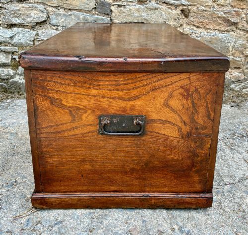 ANTIQUE ELM BLANKET BOX - ADDITIONAL PHOTO 8