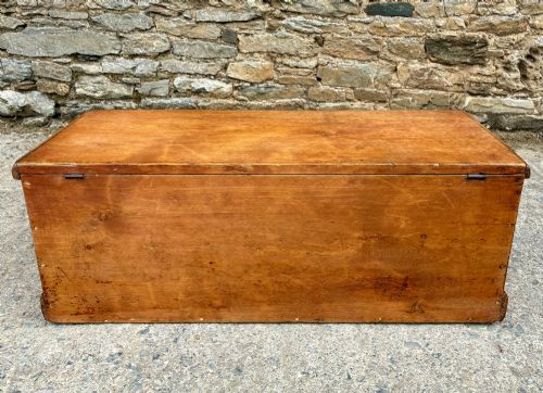 ANTIQUE PINE BLANKET BOX - ADDITIONAL PHOTO 9