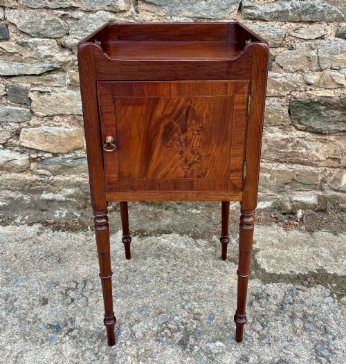 Georgian Mahogany Tray Top Pot Cupboard