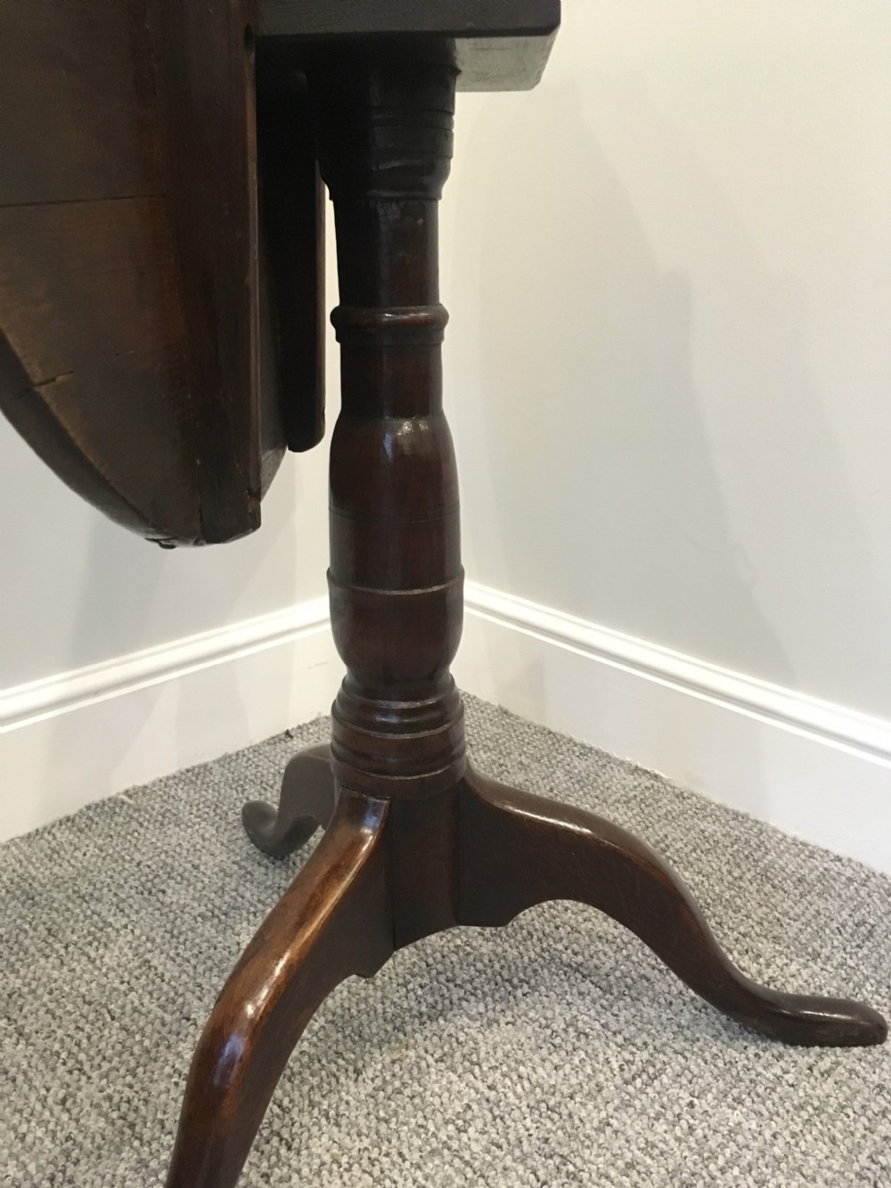 Antique Georgian Oak Tilt Top Occasional Table on Tripod Base View IX