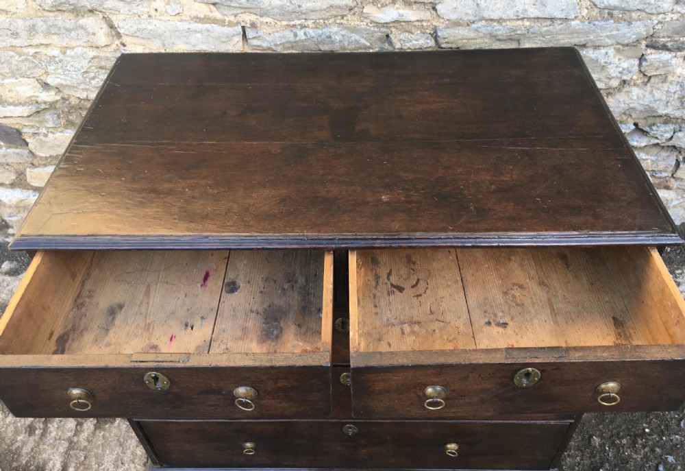 Antique Early 18th Century Oak Chest of Drawers View VIII