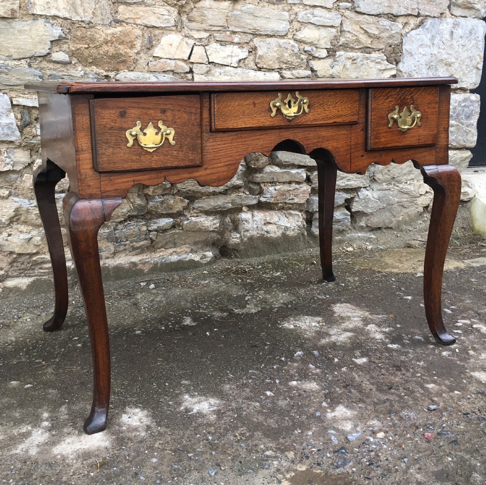 Antique 18th Century Oak Lowboy  View XI