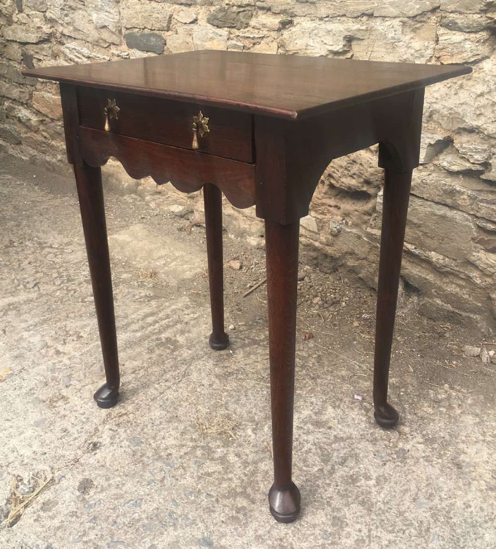 Small Early Georgian Oak Pad Foot Side Table  View II