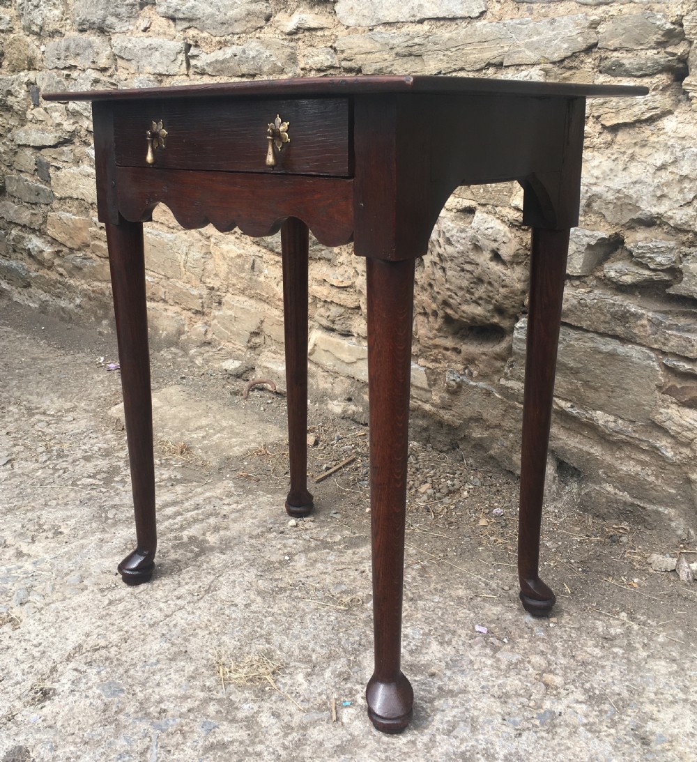 Small Early Georgian Oak Pad Foot Side Table  View IX