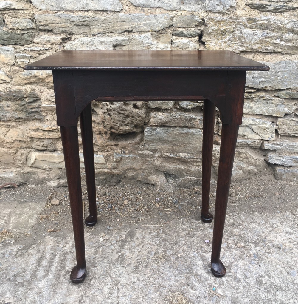 Small Early Georgian Oak Pad Foot Side Table  View XI