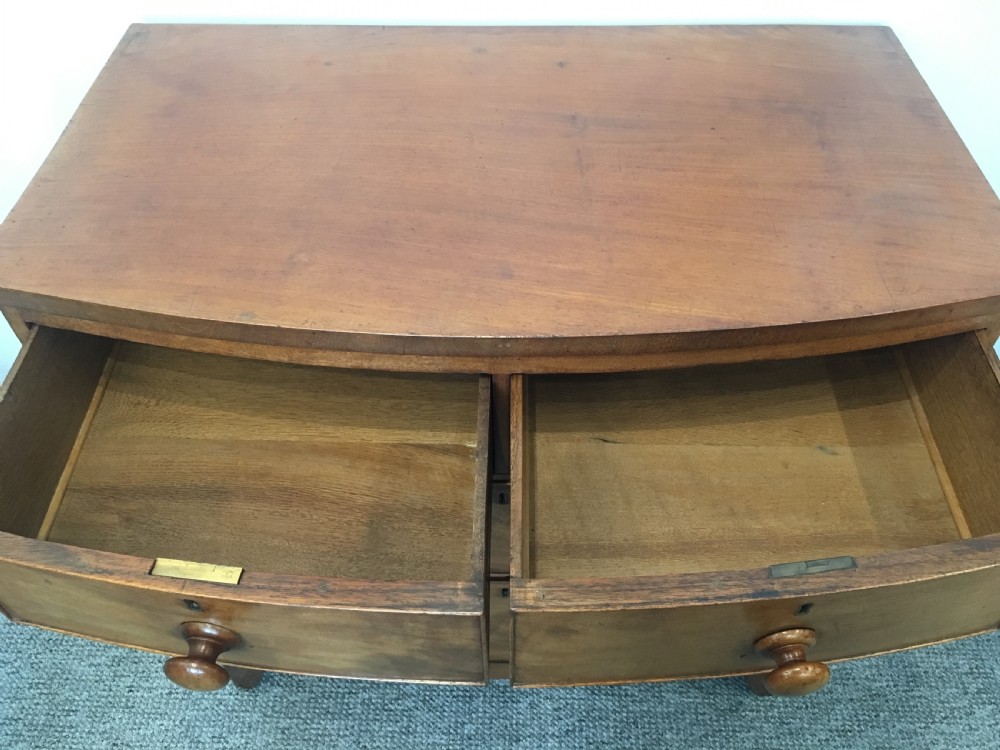 Small Georgian Mahogany Bow Front Chest of Drawers View VIII