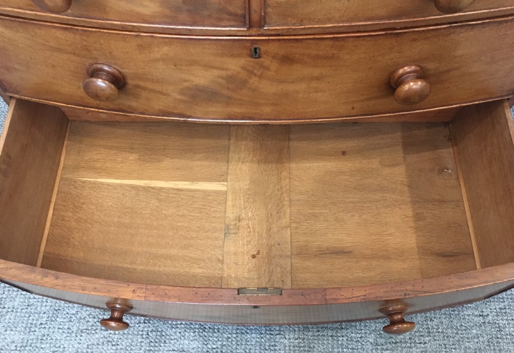 Small Georgian Mahogany Bow Front Chest of Drawers View X
