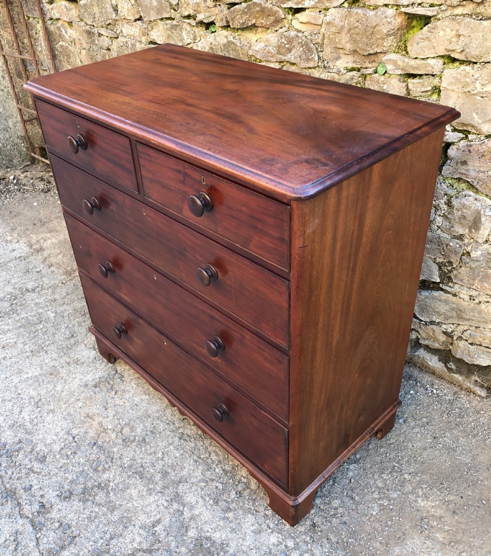 Early Victorian Mahogany Chest of Drawers View V