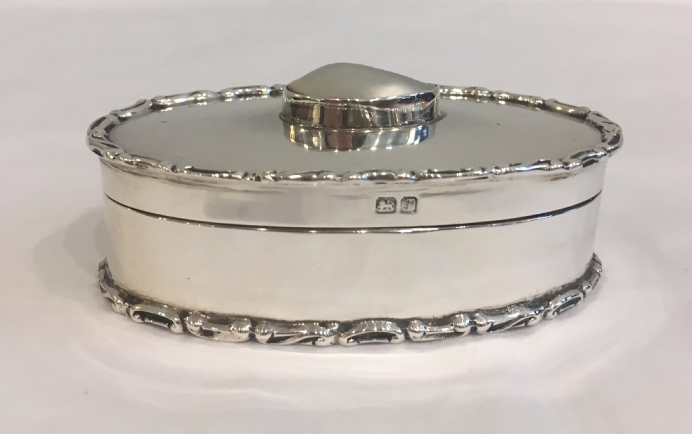 Antique 1908 Sterling Silver Snuff or Pill Box with Pearl Cabochon 