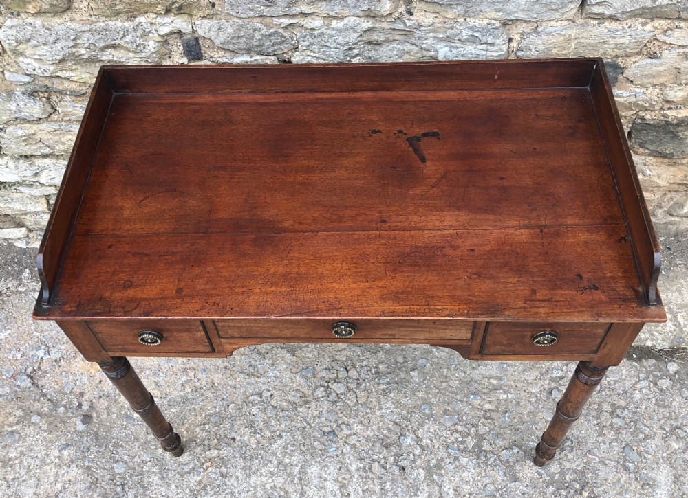Antique Georgian Mahogany Side Table  View VIII