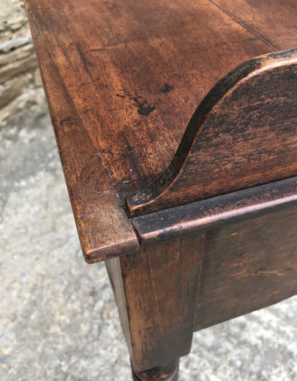 Antique Georgian Mahogany Side Table  View XVIII