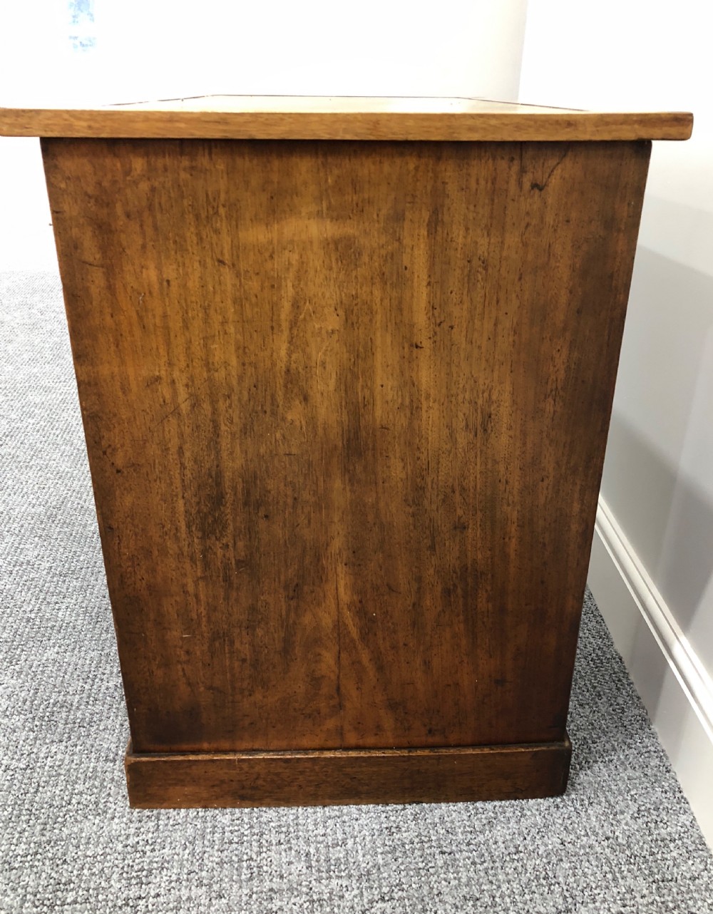 Victorian Mahogany Kneehole Desk with Leather Writing Surface  View X