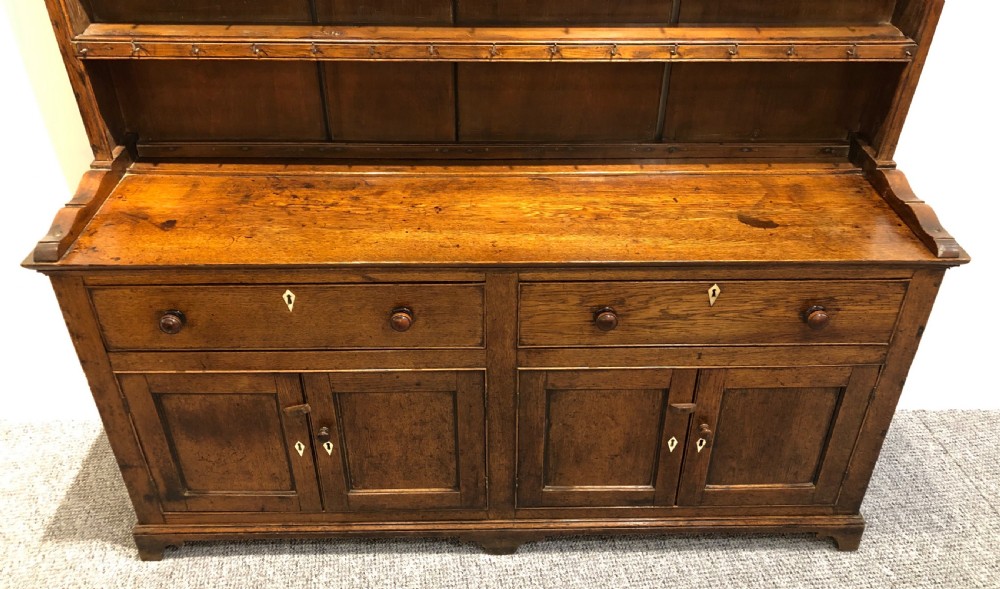 Antique Georgian Oak Welsh dresser View VI
