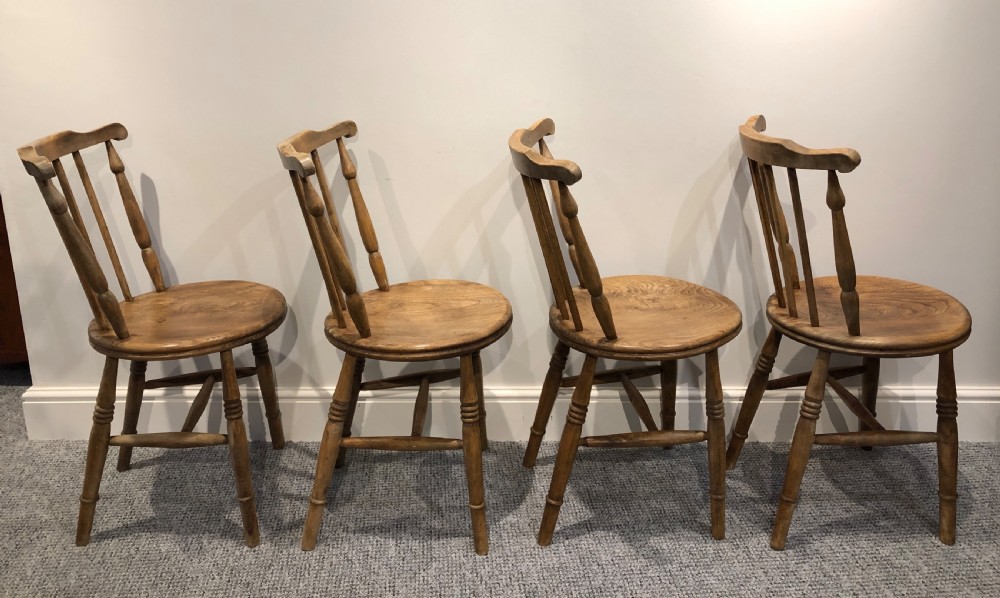 Set of 4 Antique Penny Chairs View VI