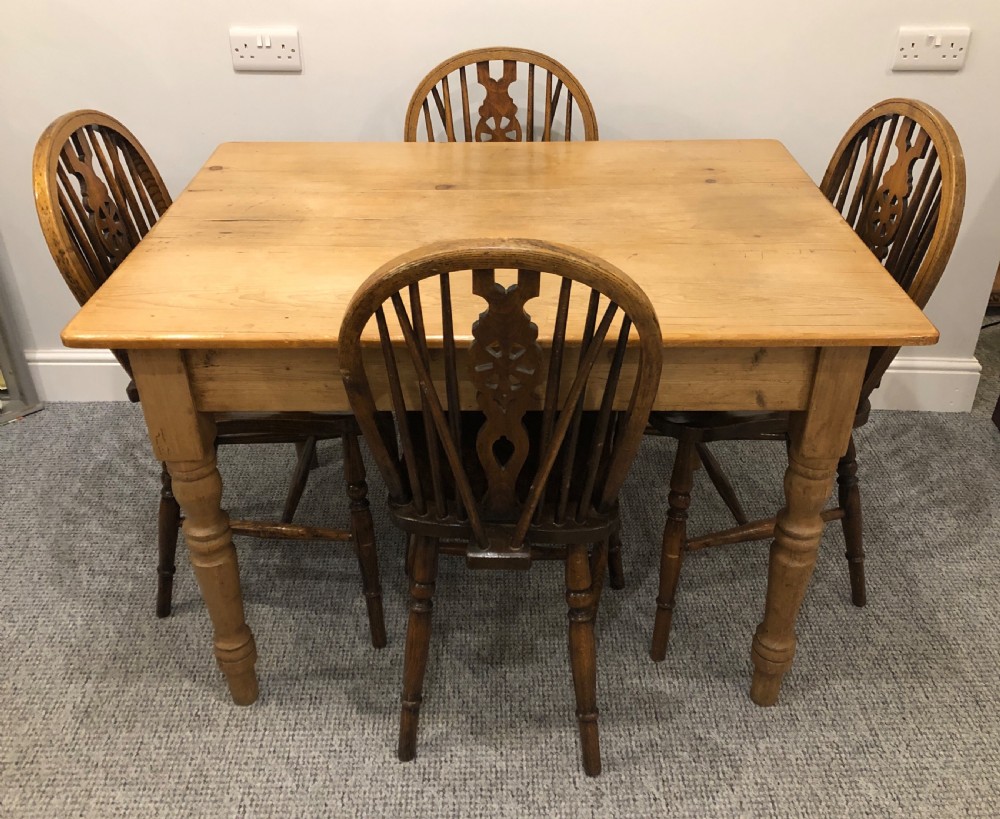 Small Antique Victorian Pine Farmhouse Dining Table View IX
