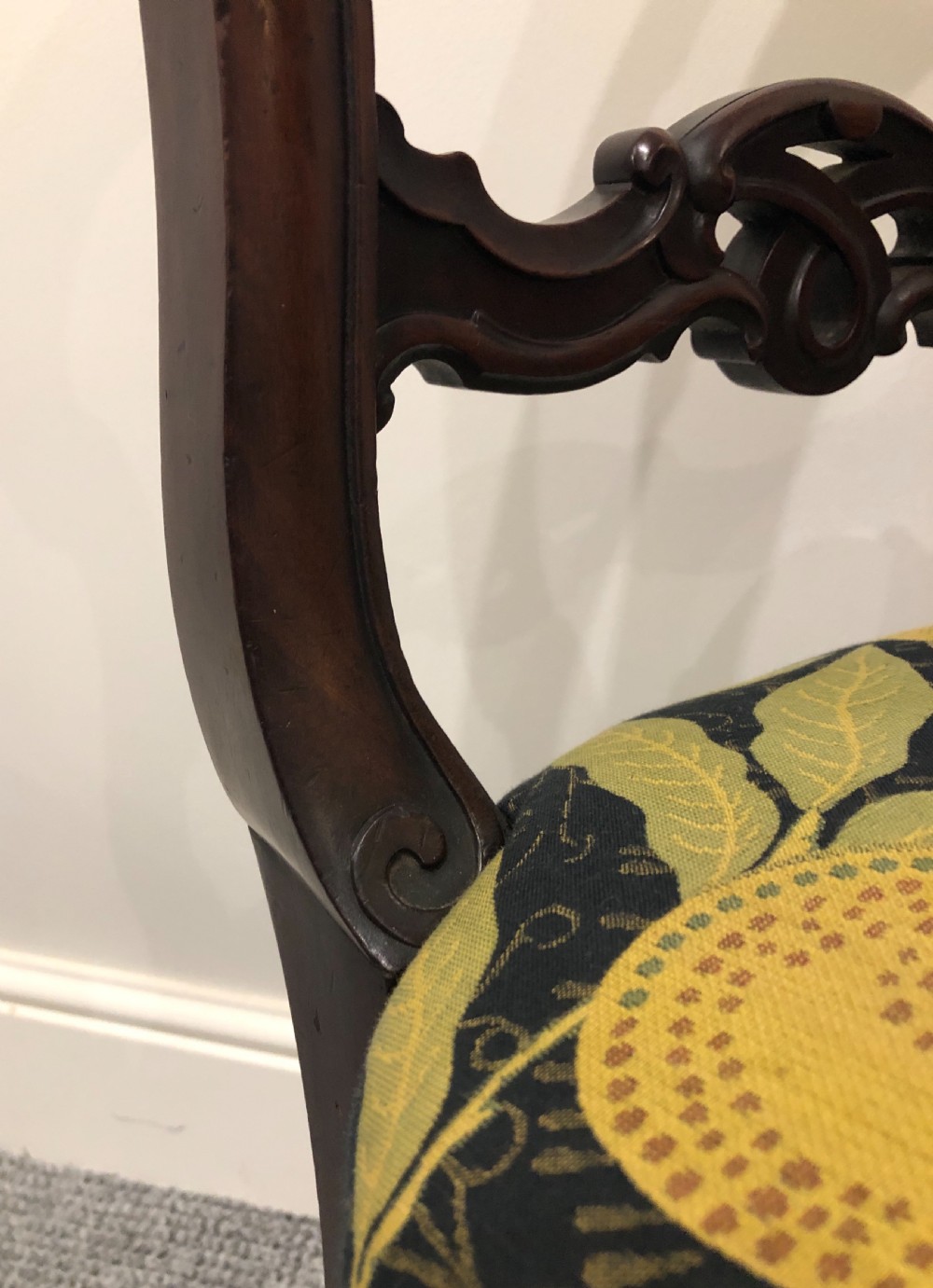 Set of 6 Antique Victorian Mahogany Balloon Back Dining Chairs View VIII