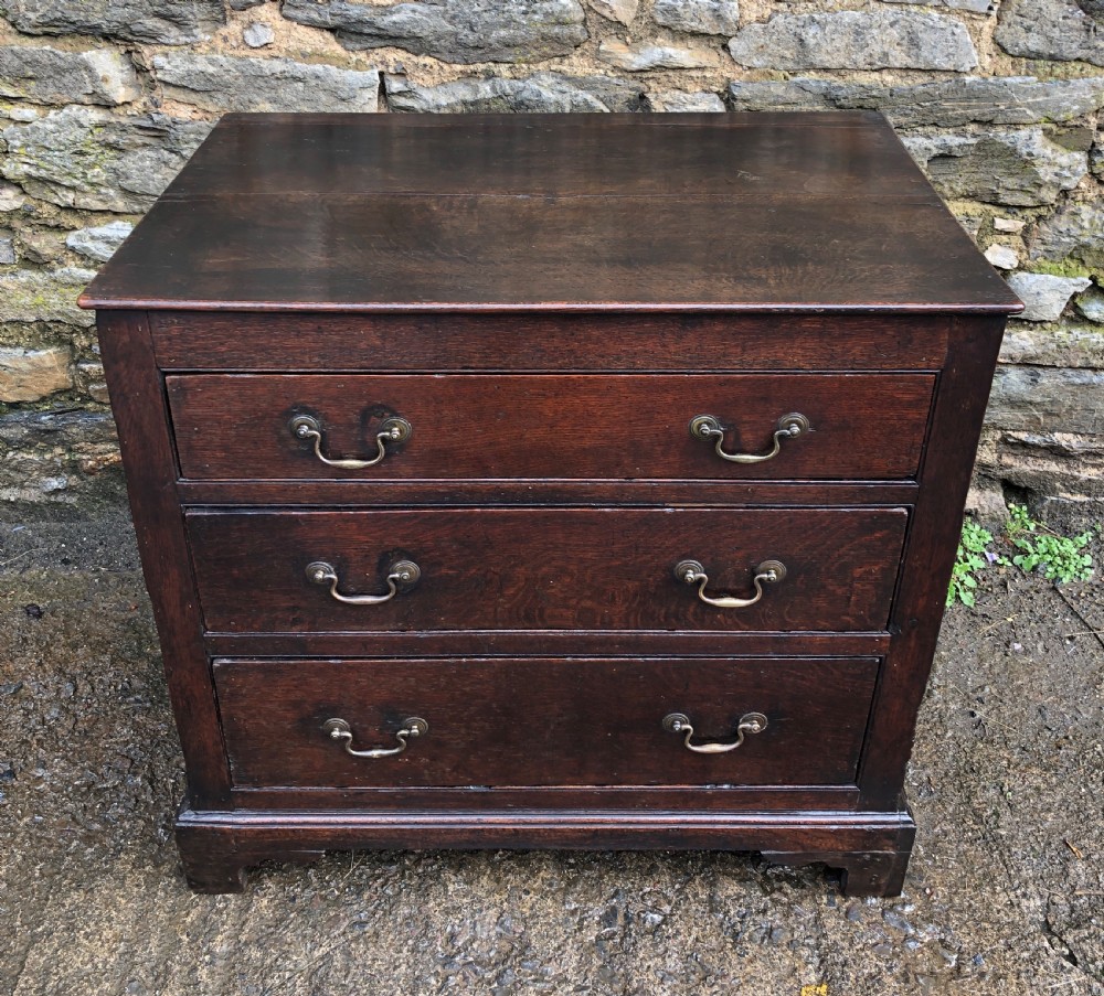 Small Antique 18th Century Oak Chest of Drawers View II