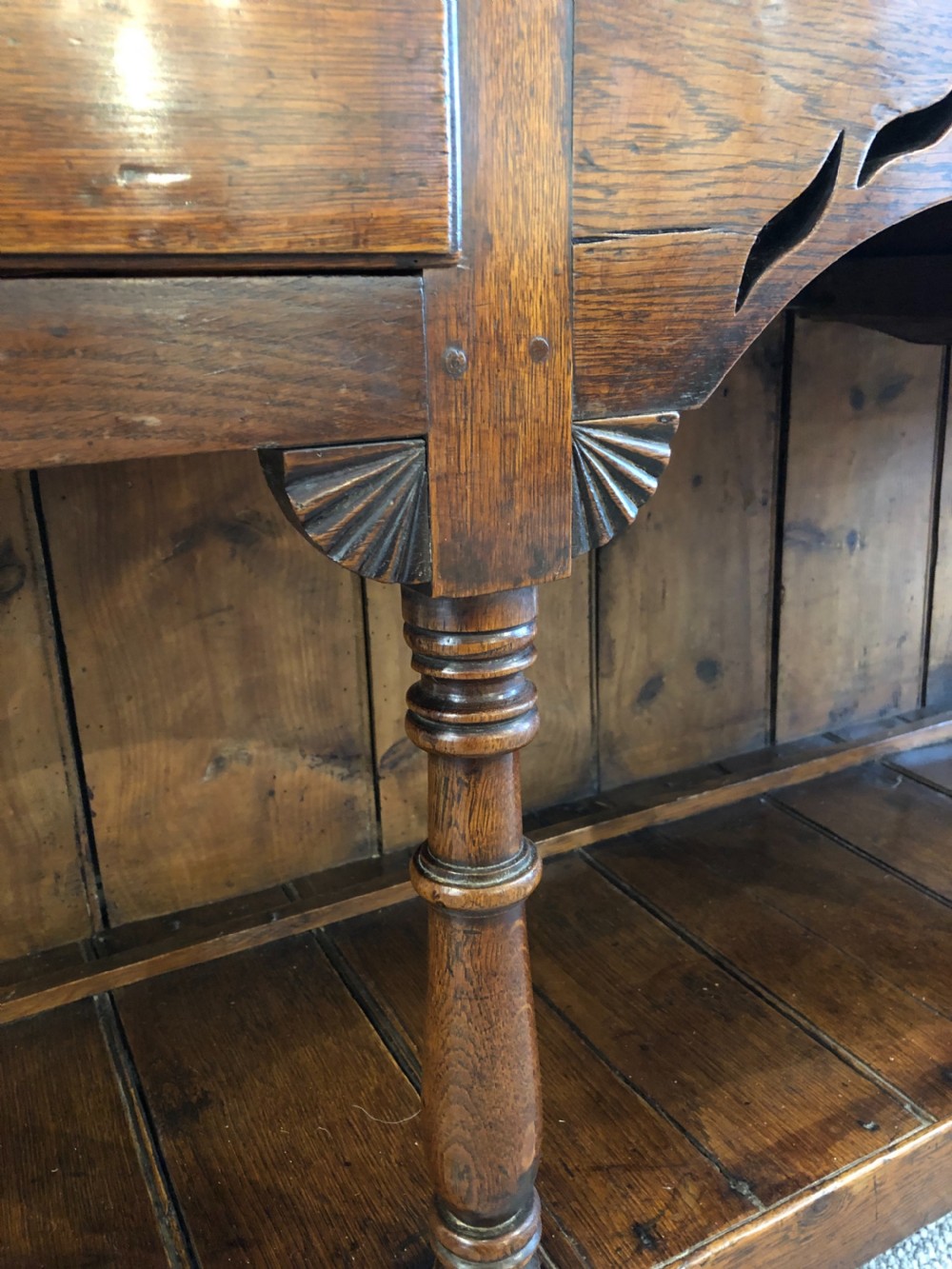 Antique Welsh Swansea Valley Oak Potboard Dresser View XXI