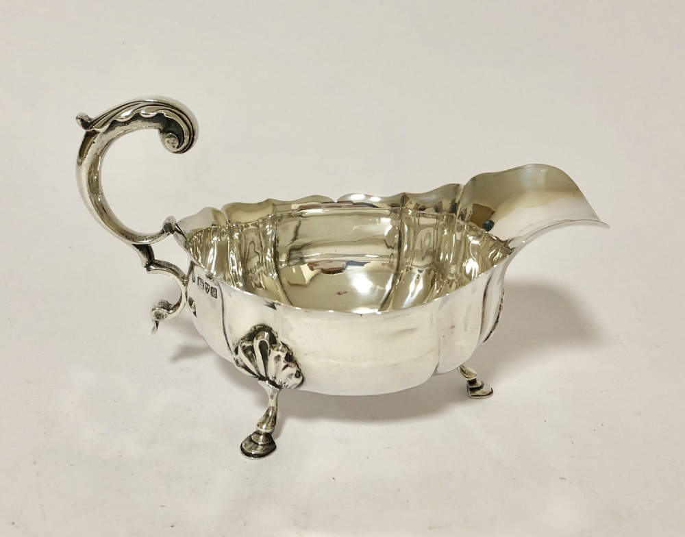 Antique Solid Sterling Silver Sauce Boat Chester 1902