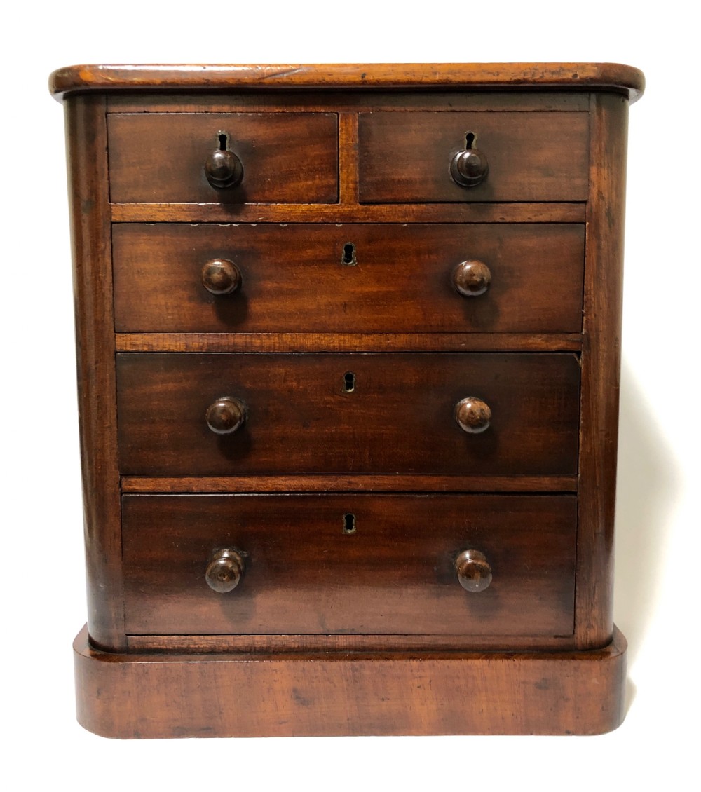 Antique Victorian Miniature Apprentice Mahogany Chest of Drawers View XII
