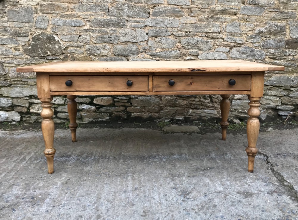 Large Victorian Pine Farmhouse Table View VI