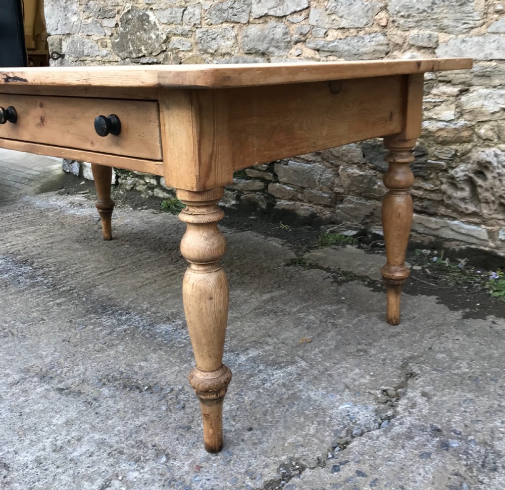 Large Victorian Pine Farmhouse Table View XI