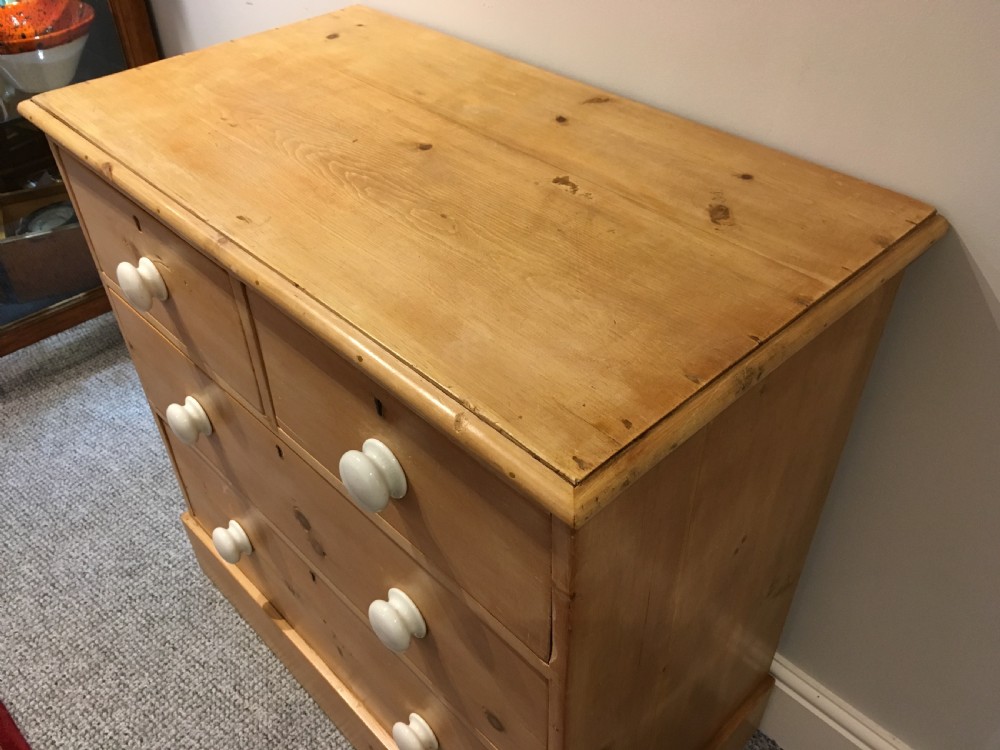 Small Antique Victorian Pine Chest of Drawers View IV