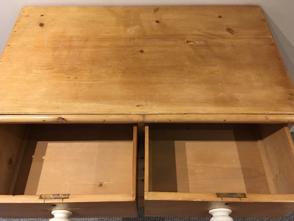 Small Antique Victorian Pine Chest of Drawers View VII