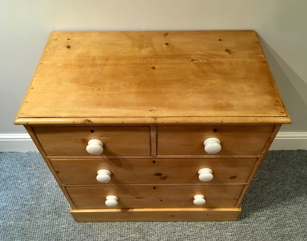 Small Antique Victorian Pine Chest of Drawers View IX