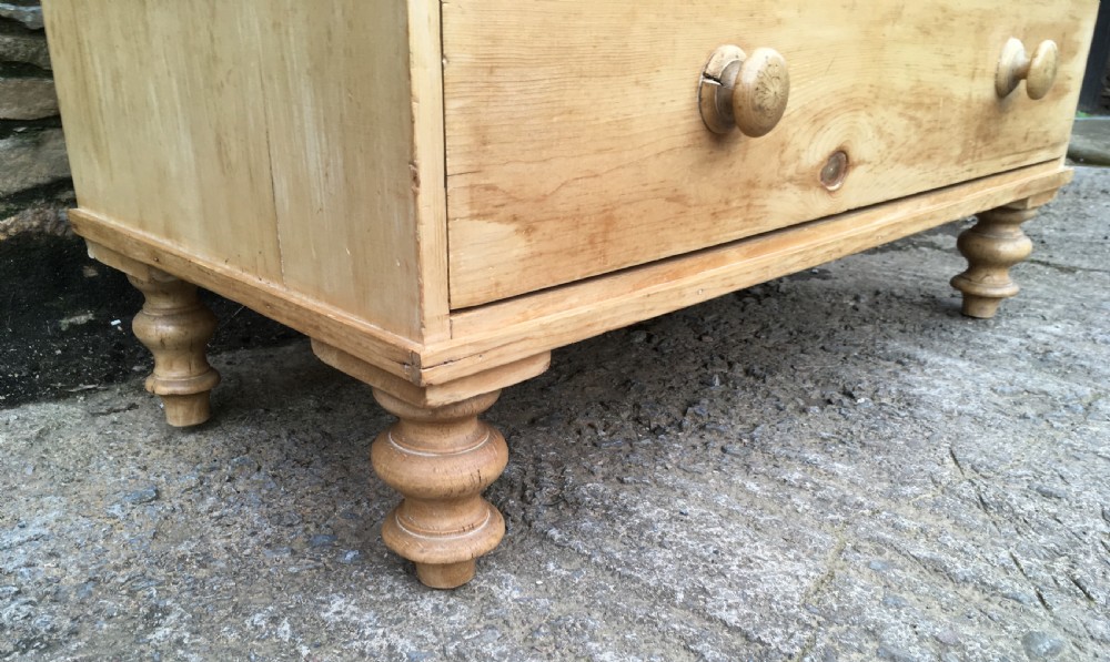Large Antique Victorian Stripped Pine Chest of Drawers View XIV