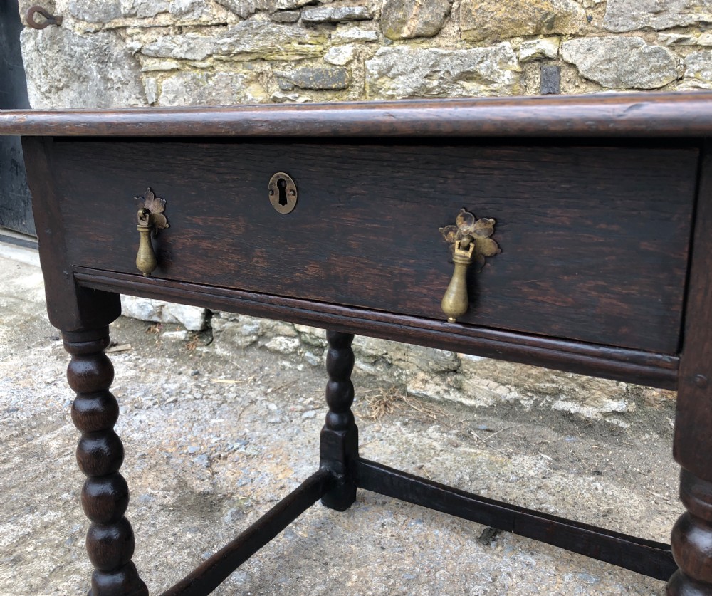 Antique 18th Century Oak Side Table with Bobbin Turned Legs View XII