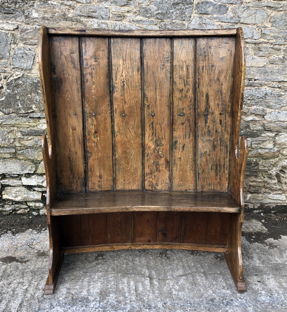 Antique Westcountry Elm Curved Settle View II