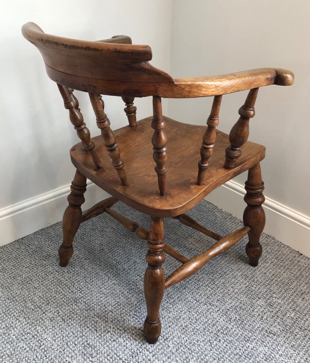 Antique Elm and Beech Smokers Bow Captains Chair View XI