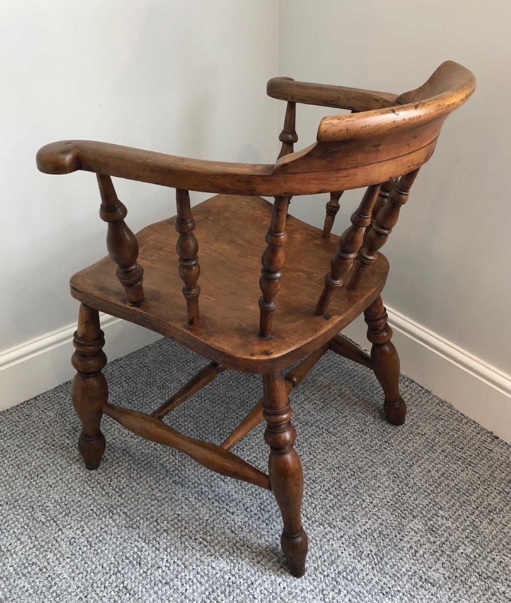 Antique Elm and Beech Smokers Bow Captains Chair View XII