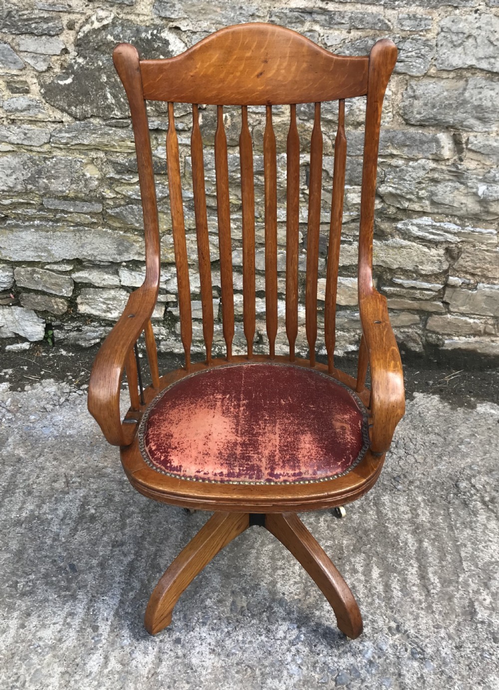 Antique American Swivel Office Desk Chair 