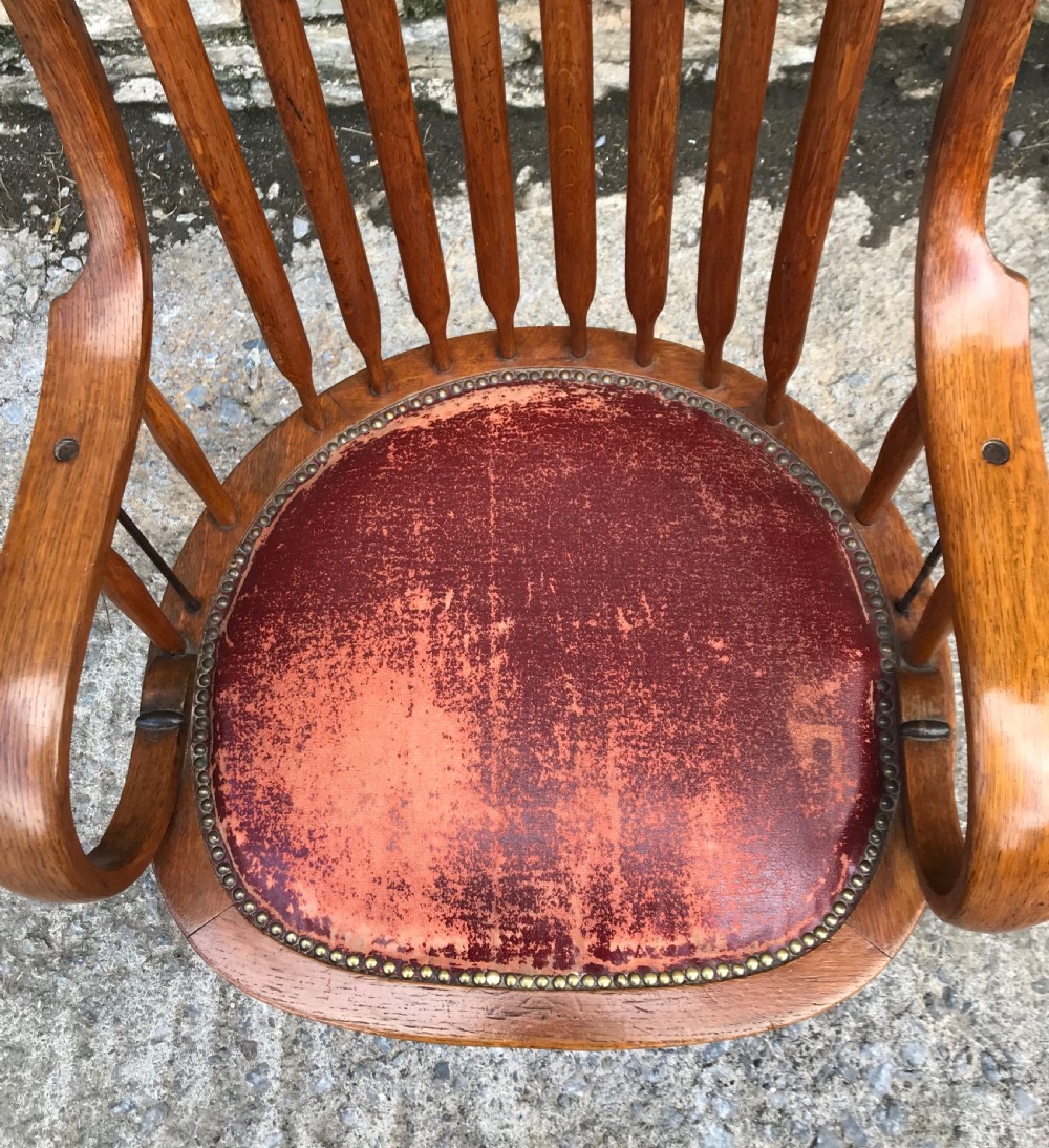 Antique American Swivel Office Desk Chair  View V